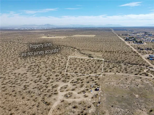 0 South St, Phelan, CA 92371