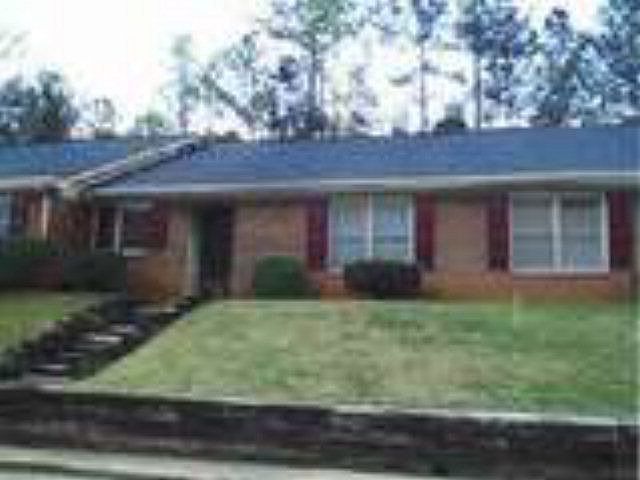 2nd image of 204 Eaglewood Ct