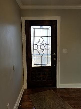 3rd image of 1121 Hanover Dr