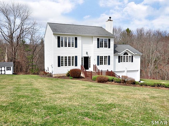 2nd image of 19 Washington Ridge Road