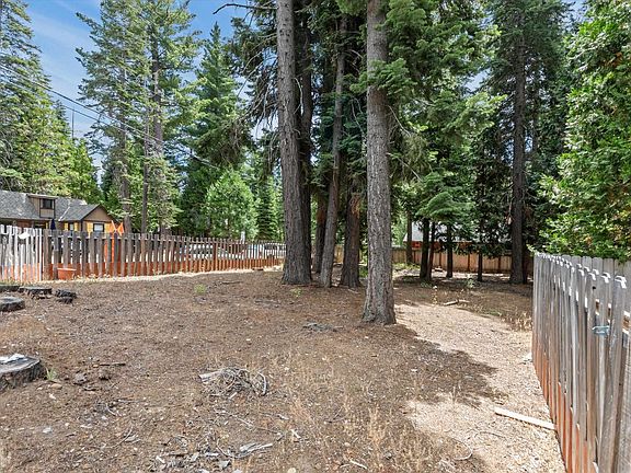 3rd image of LOT 1 Pine St #1