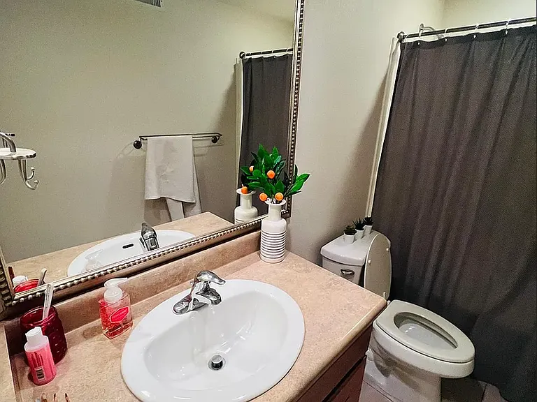 1355 S 1590 E — Photo 24