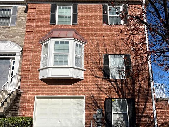 2nd image of 9500 Georgian Way