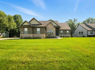 11310 Killarney Dr, Stanwood, MI 49346
