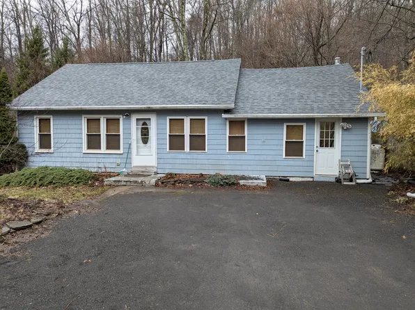 59 Broadstreet Hollow Rd, Shandaken, NY 12480