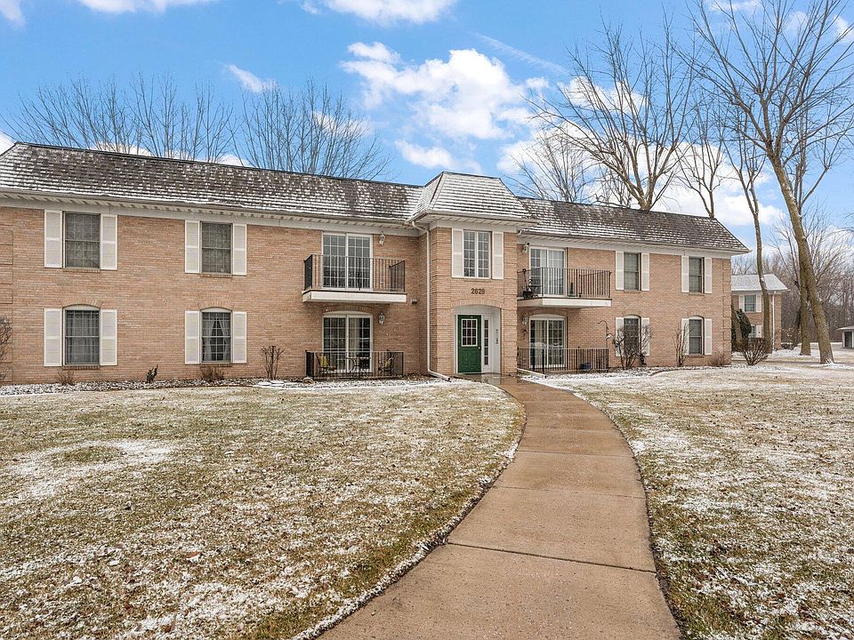 1st image of 2629 Georgetowne Dr Unit B-2