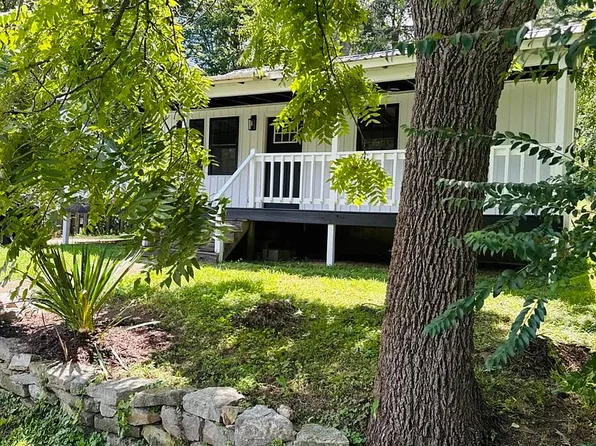 225 Luna St, Waynesboro, TN 38485