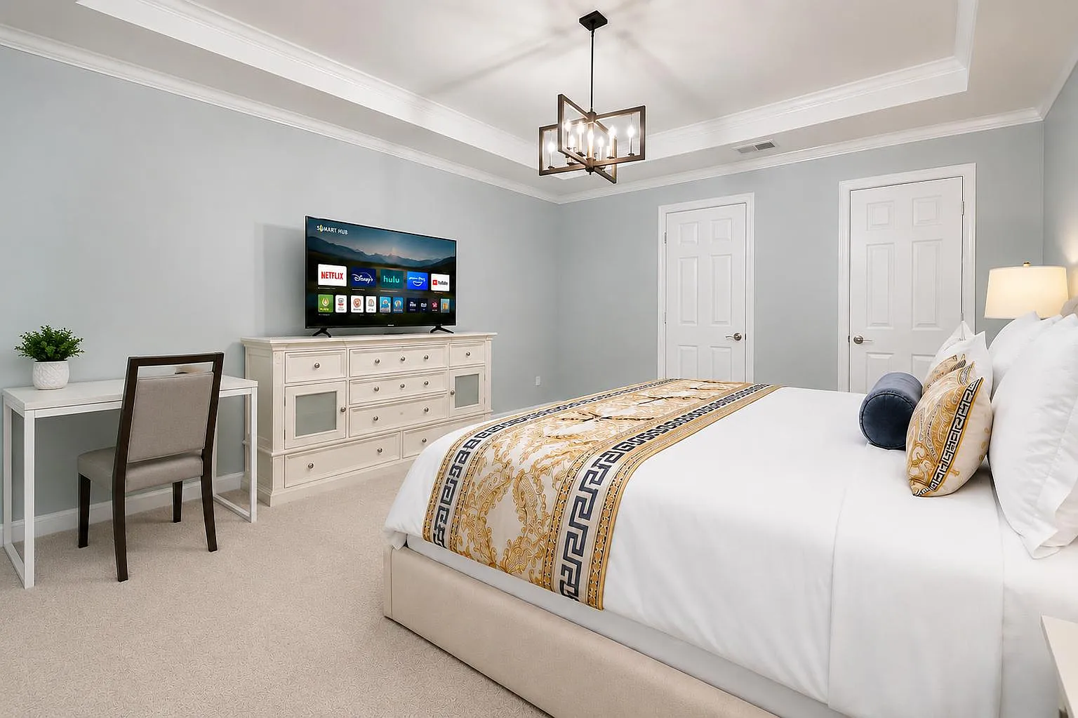 4 bed, 6.0 bath, 3544 sqft, $1,299 — Photo 1