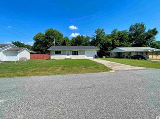 38 Orchard Dr, Clinton, KY 42031