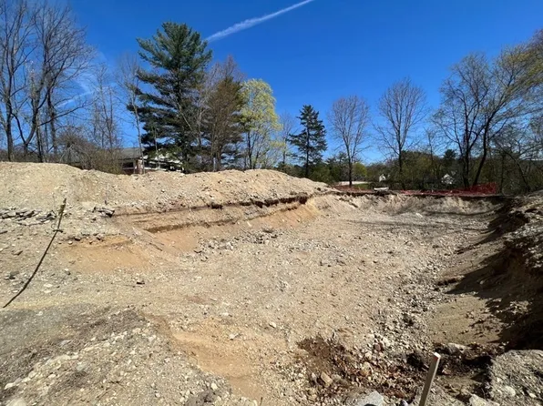 17 Old Depot Rd, Oxford, MA 01540