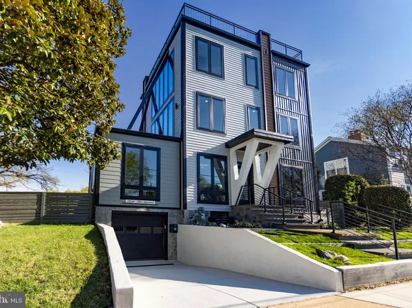 3500 7th St N, Arlington, VA 22201