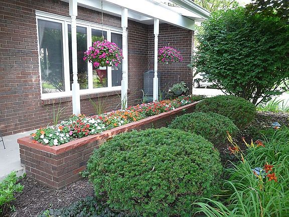 4th image of 4420 Squire Ct