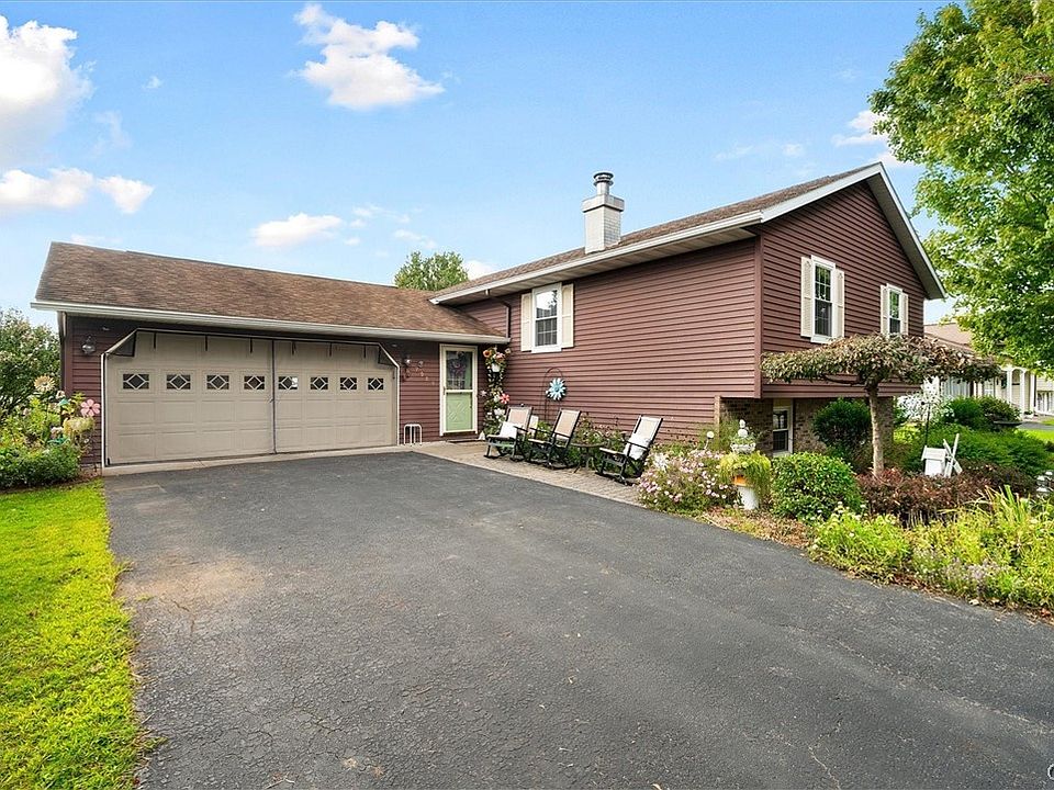 1st image of 7989 Northwood Dr