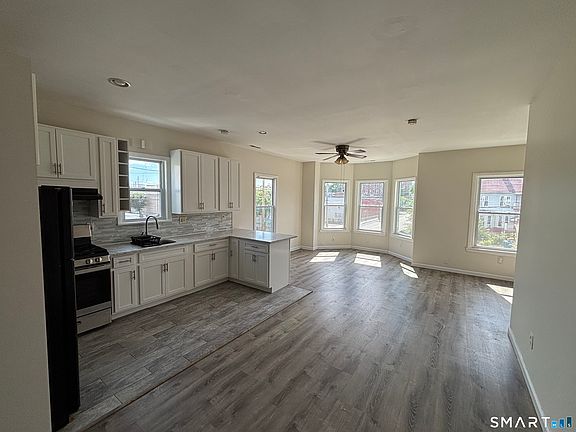 3rd image of 236 Brooks Street #236