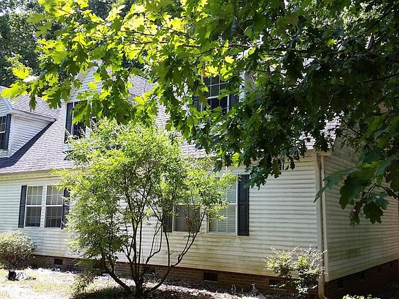 3rd image of 2621 Small Woods Dr