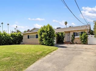 7459 Vanalden Ave, Reseda, CA 91335