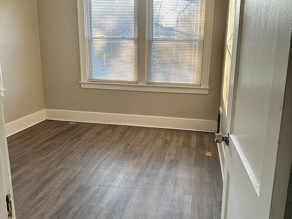 3rd image of 5656 Hamilton Ave APT 2