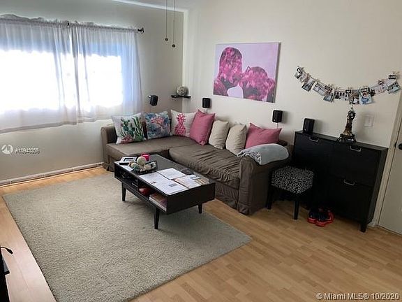 4th image of 3690 N 56th Ave APT 936