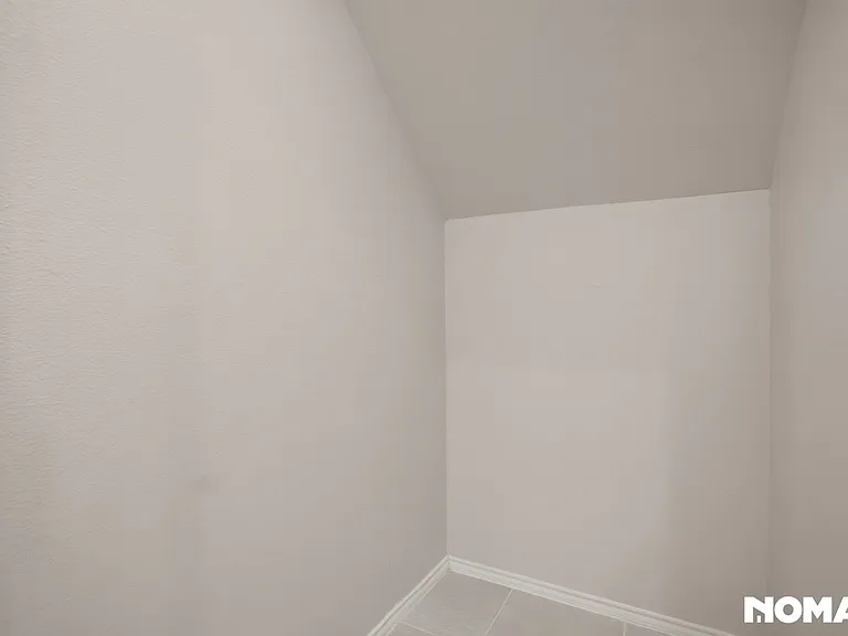 5054 Klein Orchard Dr — Photo 10