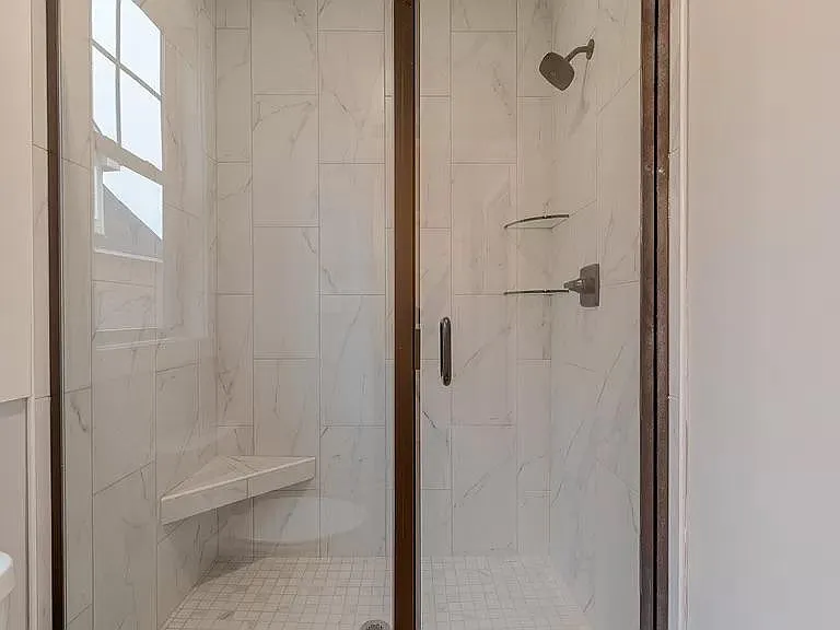 141 Cottage Ln — Photo 11