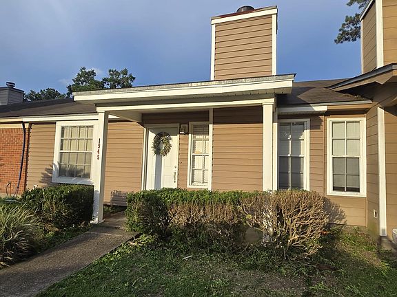 5th image of 1945 Baywind Ct