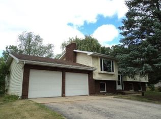 N7531 Turtle Trl, Pardeeville, WI 53954