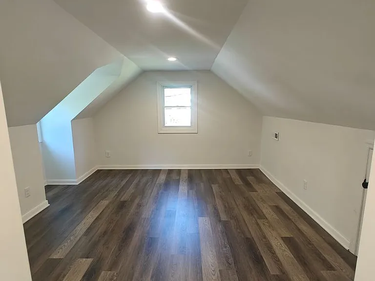 8402 Rolando Dr — Photo 20