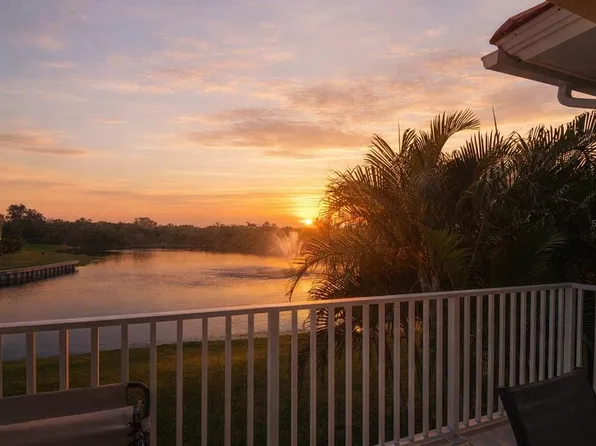 17 Franklin Ct S #C, Saint Petersburg, FL 33711