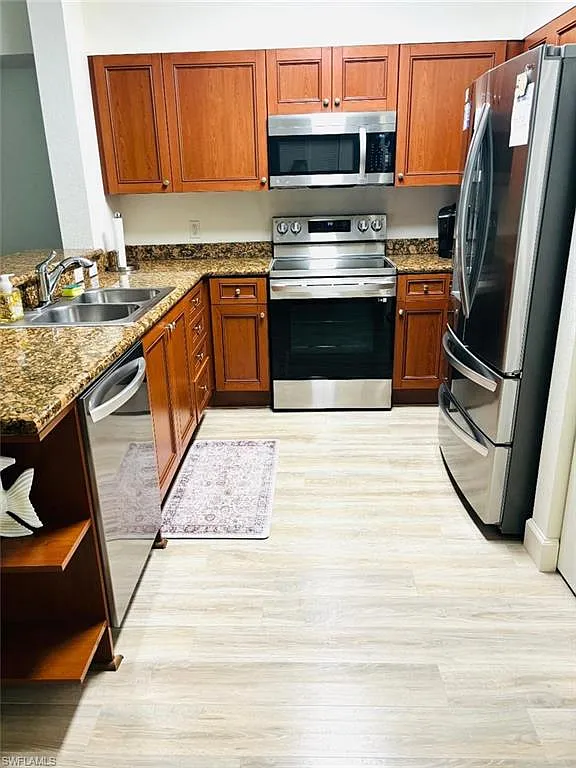 3 bed, 2.5 bath, 1636 sqft, $2,800 — Photo 4