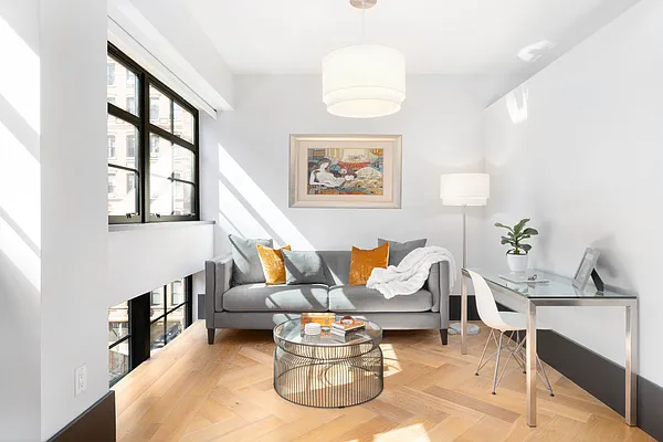 Sold by Sotheby's International Realty | media 5
