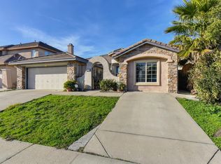 141 Highfield Cir, Sacramento, CA