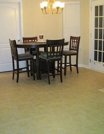 http://www.propertyboss.net/CustomerImages/EXCALIBR_92531/media/Properties/2790%20Austin%20Ridge%20Dr%20(23DE)/zsmall_Dining.jpg