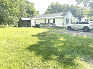 61 Carruth Rd, Templeton, MA 01468