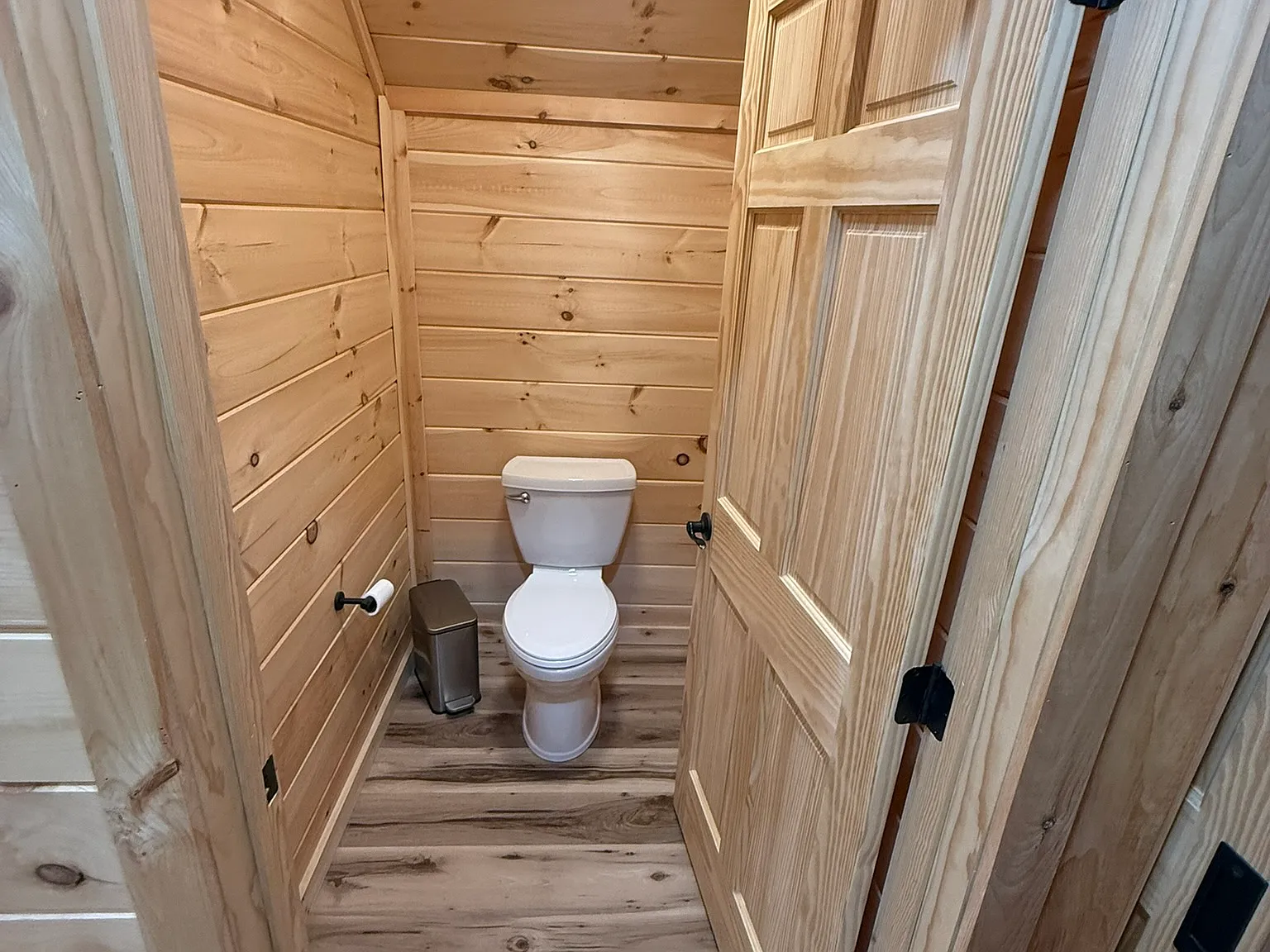 2 bed, 1200 sqft, $3,250 — Photo 4