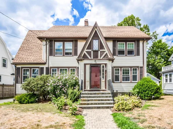 36 Whittier Rd, Medford, MA 02155