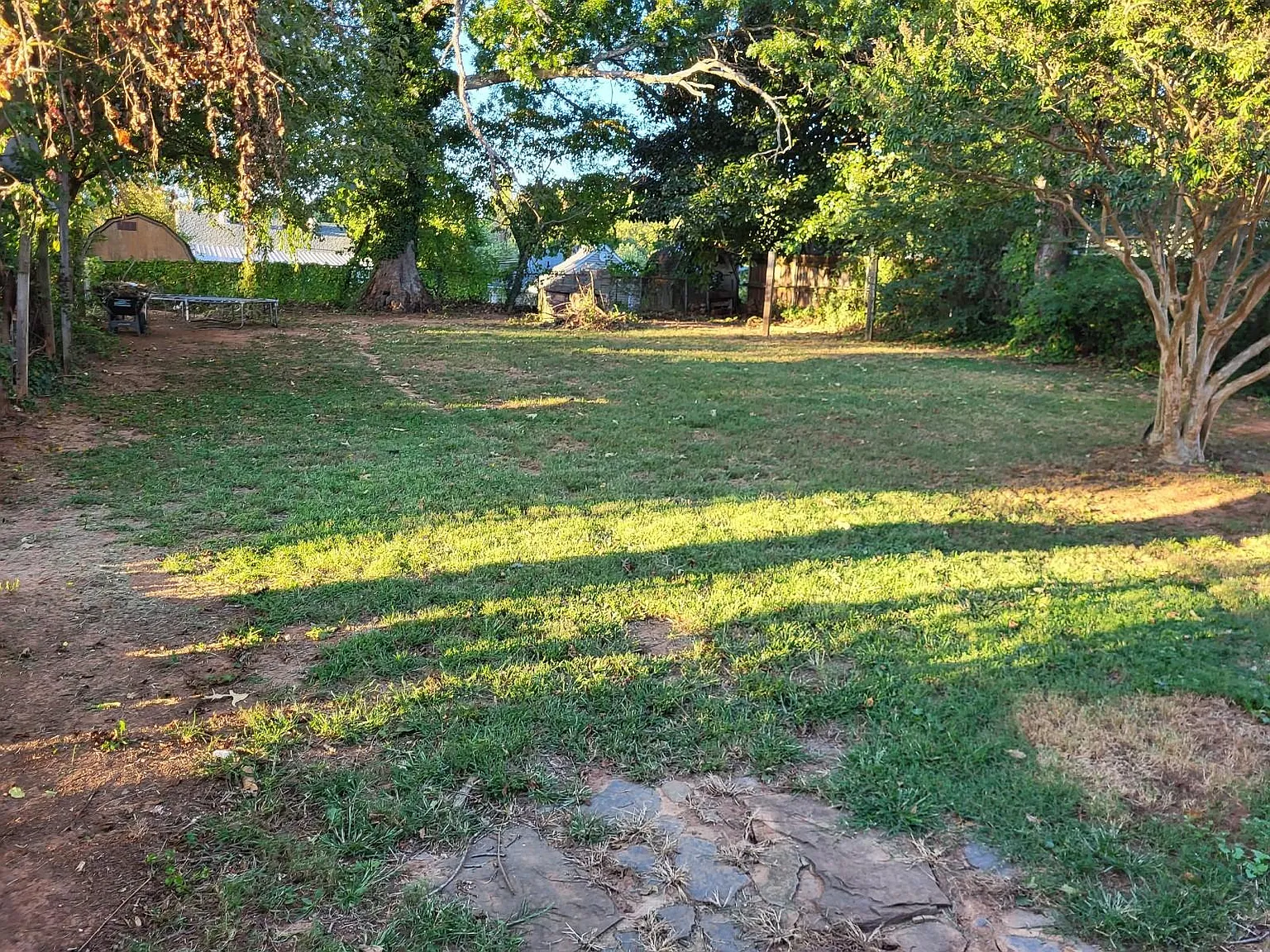 4 bed, 1199 sqft, $1,000 — Photo 4