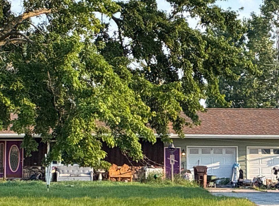 1st image of 4464 Worth Rd