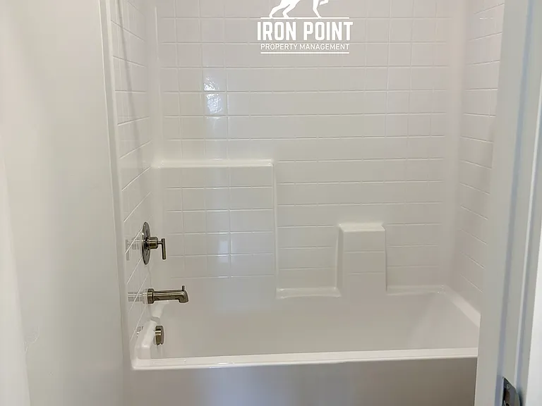 8285 W White Willow St — Photo 52