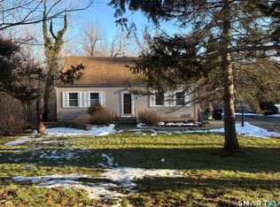 100 North Airline Road, Wallingford, CT 06492