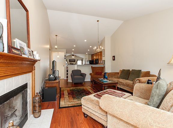 3rd image of 2926 Kentshire Cir #2926
