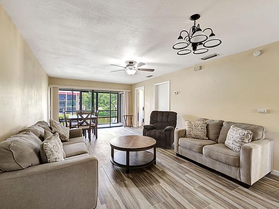 5th image of 2050 Oleander Boulevard #3-201