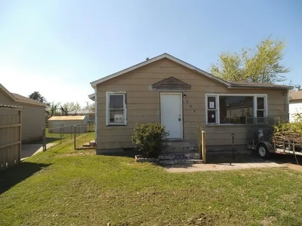 621 SW 26th St, Lawton, OK 73505