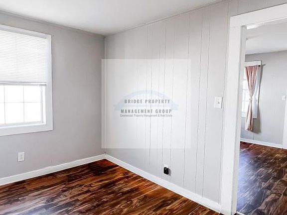 5th image of 1280 Blythe Ave SE #1