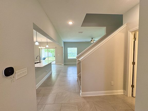4th image of 13870 Harlowton Ave