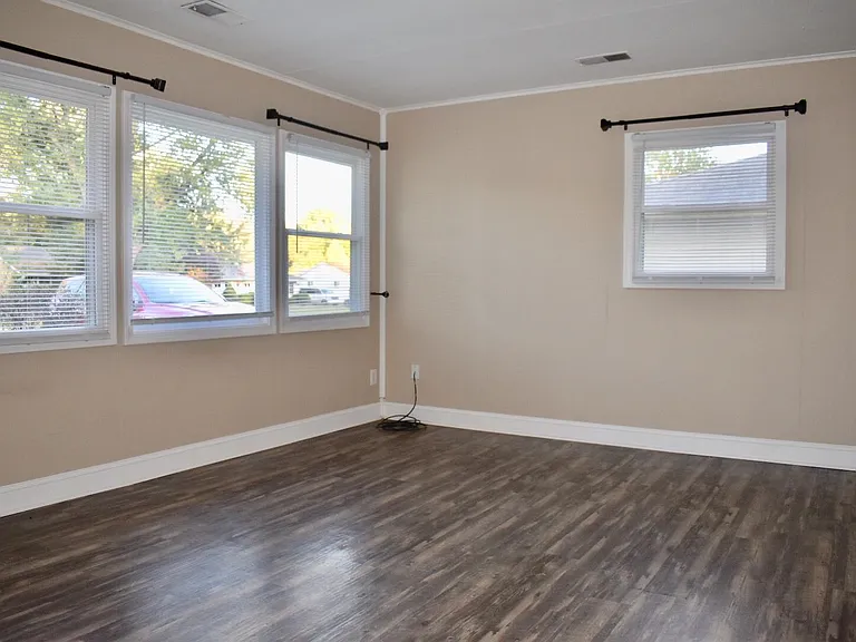 1316 Mill Race Rd — Photo 5