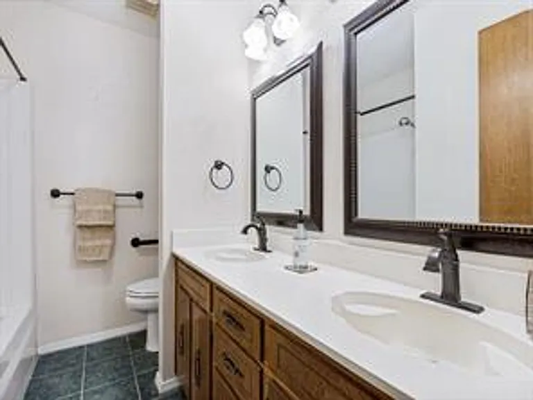 1620 Post Oak Dr — Photo 19