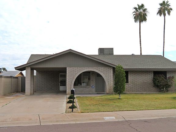 3rd image of 1321 S Polly Ann Dr