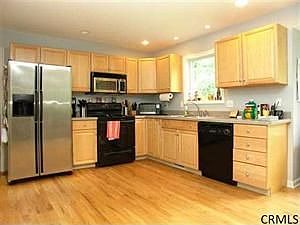 1st image of 17 Liberty Dr