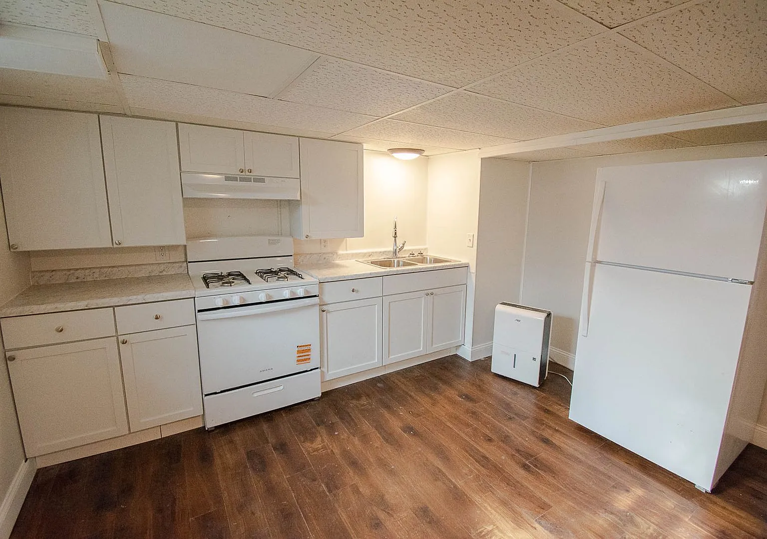 440 Church Ave — Photo 2