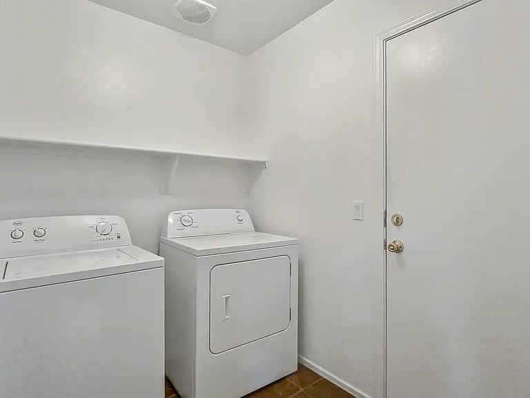 14082 W Rosewood Dr — Photo 23